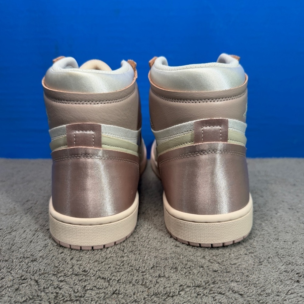 Jordan 1 high
W MM
Brand new - Picture 4 of 12